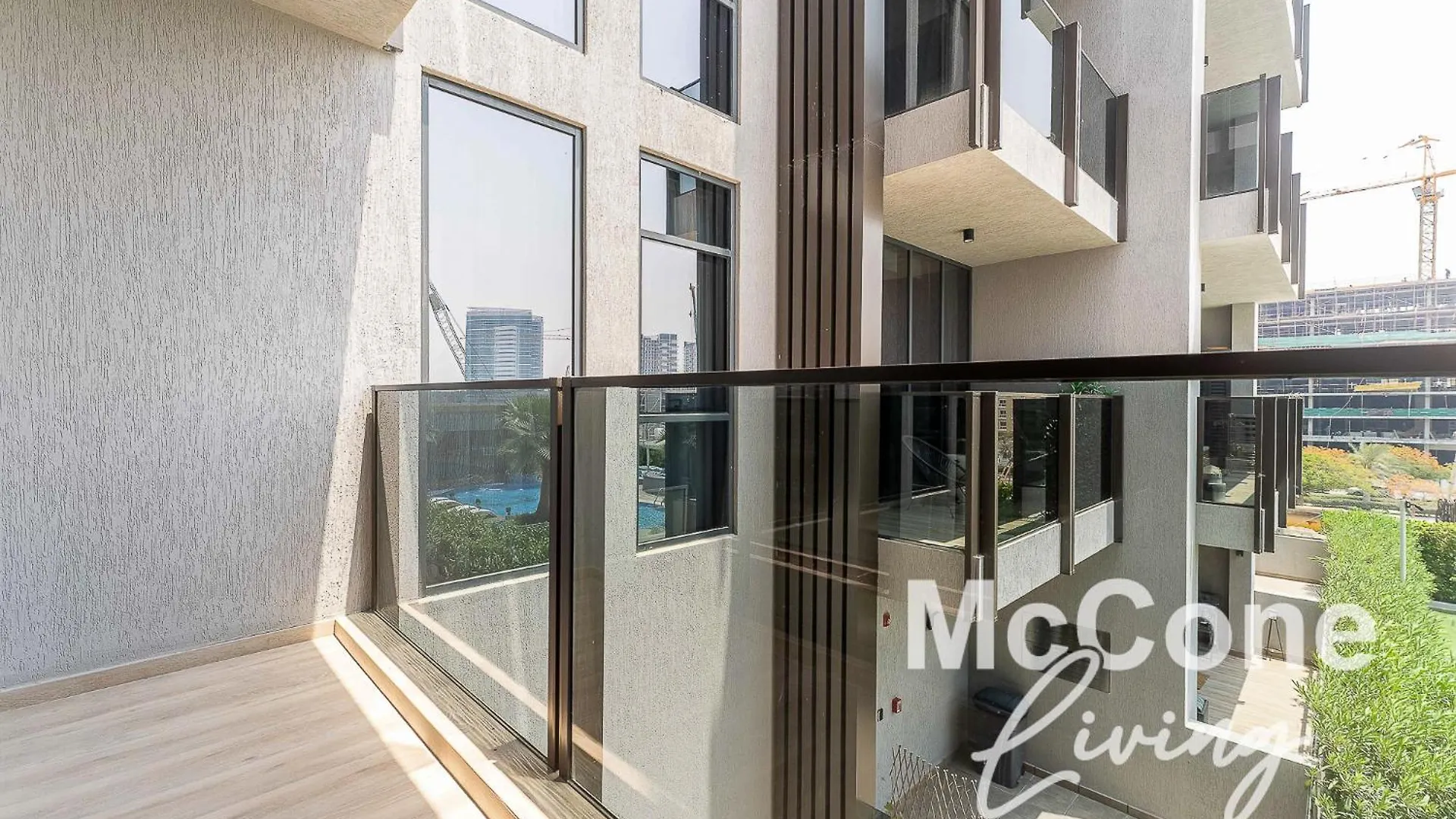 Modern Studio With Pool View & Gym Access Dubai