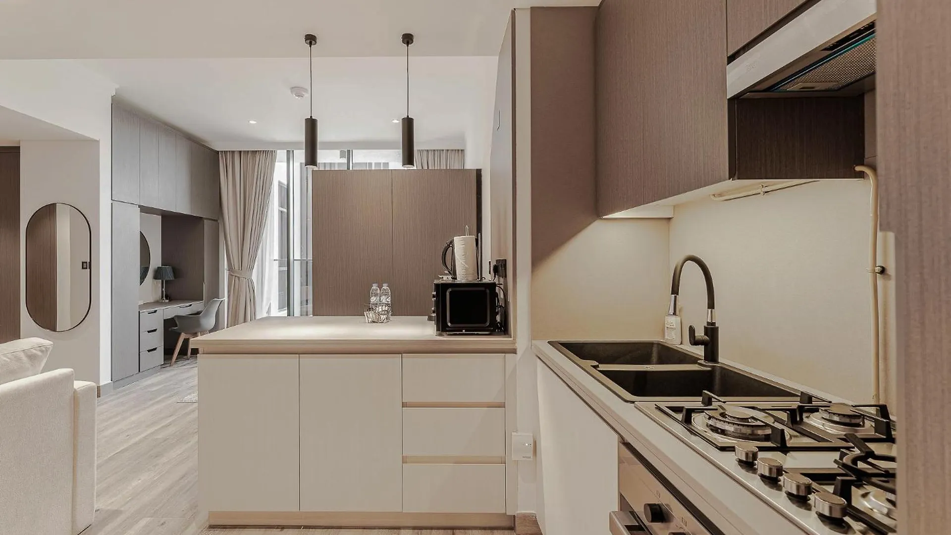 Apartment Modern Studio With Pool View & Gym Access Dubai