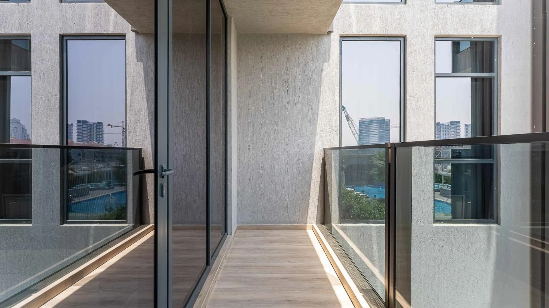 Modern Studio With Pool View & Gym Access Dubai Apartment